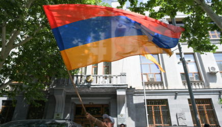 В Армении сообщили о выдаче повесток мужчинам из России