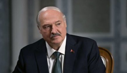 Лукашенко извинился перед Зеленским, но&nbsp;и&nbsp;сделал ему жесткое предупреждение