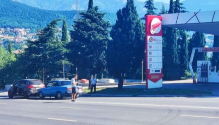 Крым без бензина: переполненные маршрутки, 280 за&nbsp;литр и&nbsp;тысячные очереди на&nbsp;материк