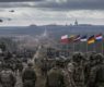 <h2 class="news-title"><a href="https://news-z.info/nato-okruzhaet-kaliningrad-desyatki-tysyach-soldat-u-granits/">НАТО окружает Калининград: десятки тысяч солдат у границ</a></h2>