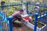 Что нельзя делать на кладбище — грех, который не прощается