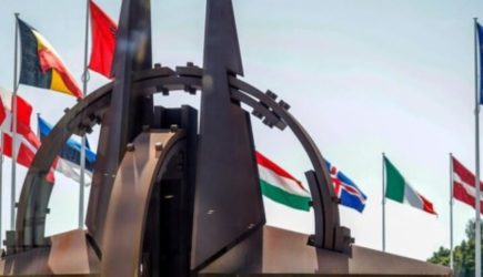 Генсек СНГ предупредил о превращении Европы в зону постоянного кризиса
