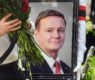 <h1 class="news-title"><a href="https://news-z.info/poyavilos-foto-pamyatnika-na-mogile-pokonchivshego-s-soboj-eks-ministra-starovojta/">Появилось фото памятника на могиле экс-министра Старовойта</a></h1>