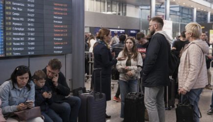 Что делать при задержке или отмене рейса из-за беспилотников