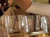 Летний алкоголь повышает риск аритмий, инсульта и теплового удара