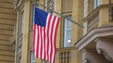Советник Трампа резко ответил на вопрос журналистов о санкциях против России