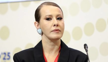 Собчак назвала море на популярном курорте &laquo;полным говном&raquo;