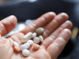 Длительный прием мелатонина связали с повышенным риском для сердца