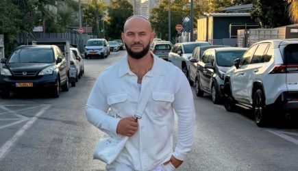 Джиган расстрелял своего охранника и взял в заложники персонал