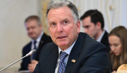 Уиткофф попросил Путина подключить еще одного переговорщика