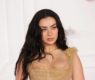 <h2 class="news-title"><a href="https://news-z.info/populyarnaya-pevitsa-v-nizhnem-bele-snyalas-v-reklame-vodki/">Популярная певица в нижнем белье снялась в рекламе водки</a></h2>